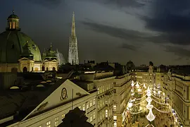 Christmas lights, on Graben, chandeliers, bird's-eye view