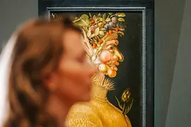 Kunsthistorisches Museum, visitor in front of Arcimboldo painting “Summer”