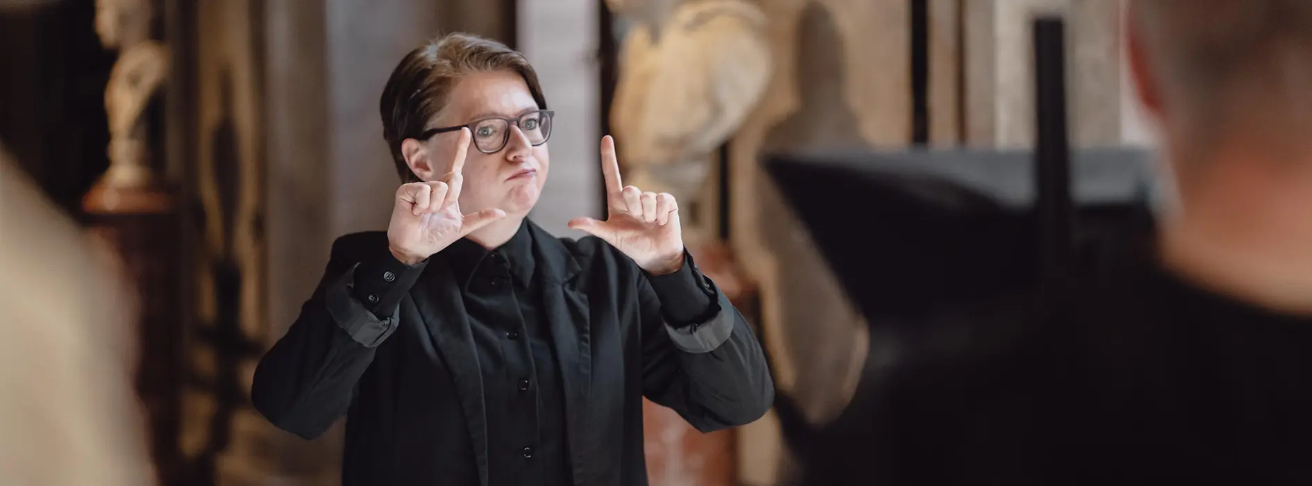 Dolmetscherin Gebärdensprache