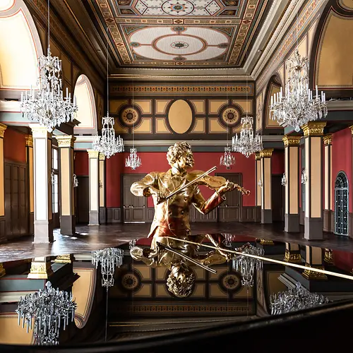 House of Strauss - Strauss Hall