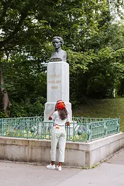 Woman in front of Beethoven monument