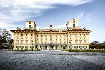 Schloss Esterházy Außenansicht