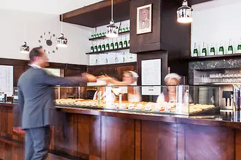 Trześniewski rolls, counter 